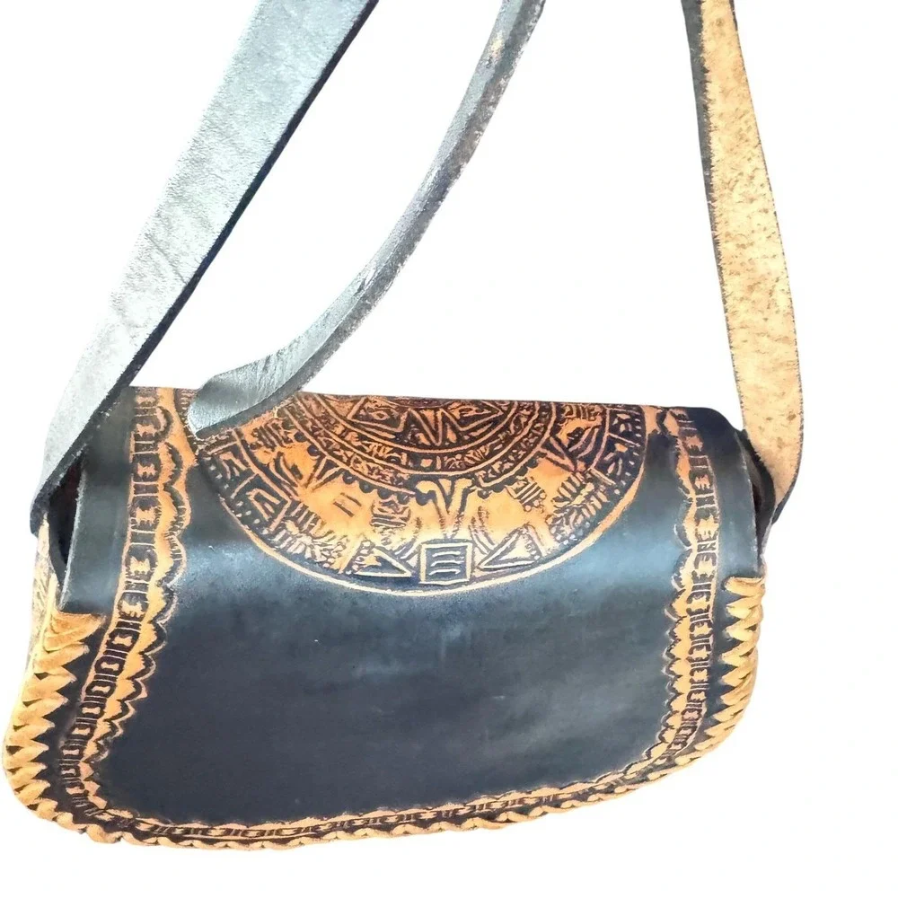 Vintage HandTooled‎ Leather Crossbody Mexico Aztec Mayan Calendar Boho Preloved
